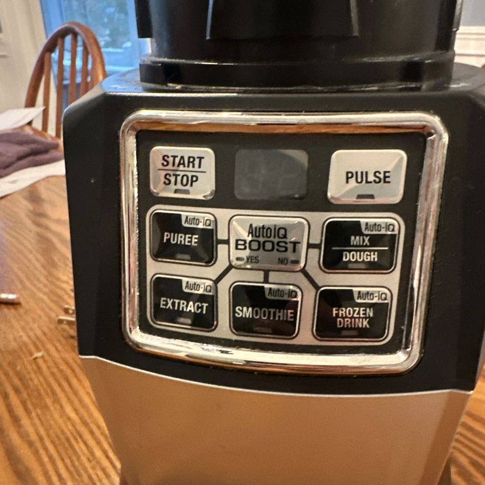 ¡FUNCIONA! Nutri Ninja Pro Auto iQ Boost BL494 30 S con 1200W SOLO BASE DE REPUESTO Foto 2 de 4