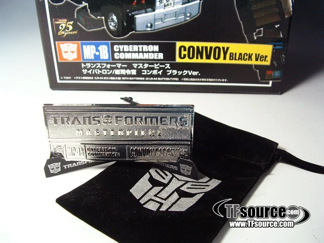MP-01B Black Convoy Optimus Prime | Transformers Masterpiece - Image 3 of 4