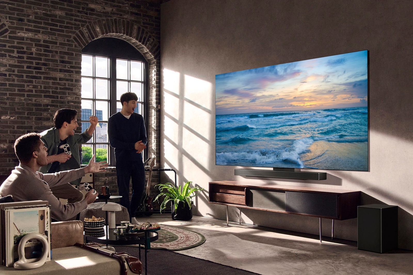 LG 65" Class 4K (2160p) Smart OLED TV (OLED65C3PUA)