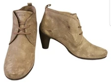  ECCO WOMAN ANKLE BOOTS GRAY LEATHER LACES  sz 40/9-9.5 MINT