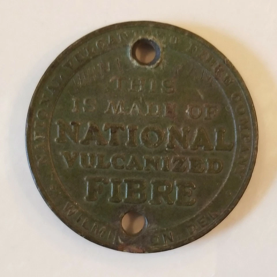 Rare 1920s TAG TOKEN from Genuine NATIONAL VULCANIZED FIBRE CO Steamer Trunk Tag - Image 3 of 4