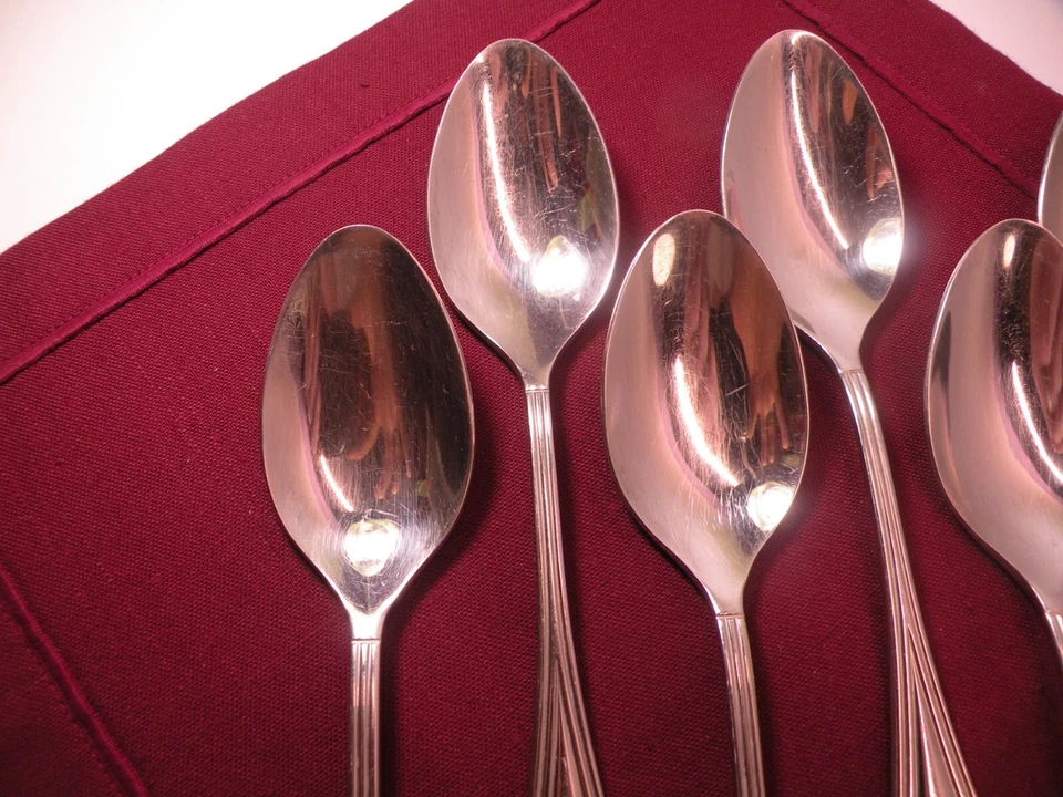 Conjunto de 7 configurações gourmet GON23 colheres de sopa de aço inoxidável 18/10 delineadas 8 1/8" - Imagem 2 de 4