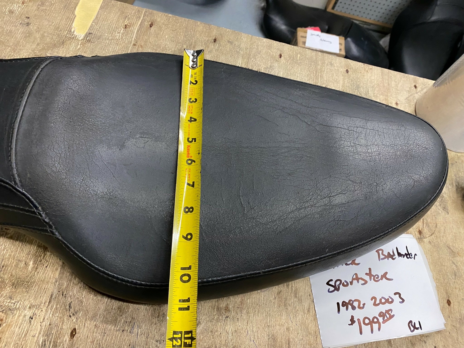 Leather Badlander Seat Harley sportster ironhead Evo 19822003 Low