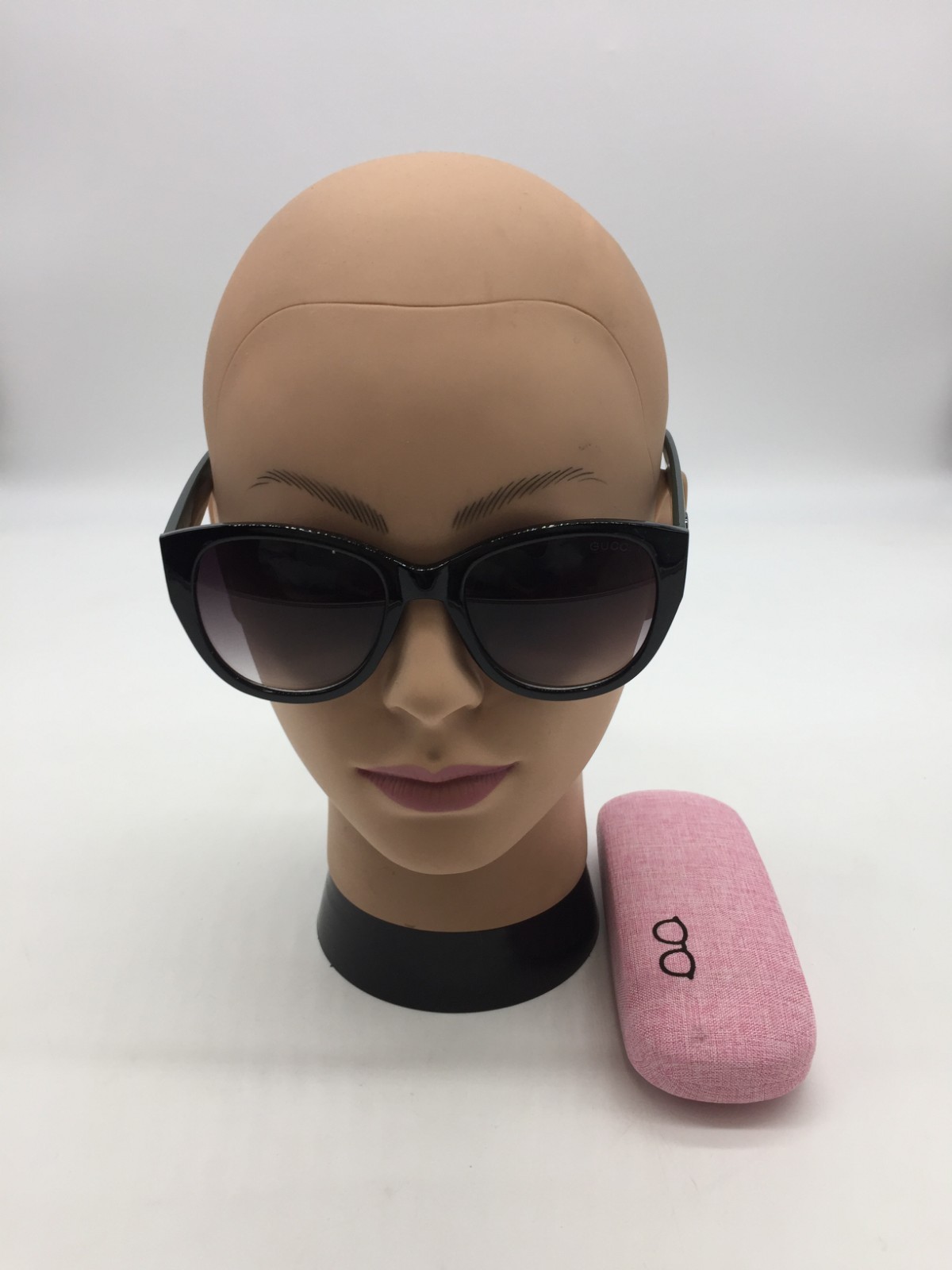 Gucci Black Full Rim Frame Designer Trendy Sunglasses 53-20-140 Grey Lenses