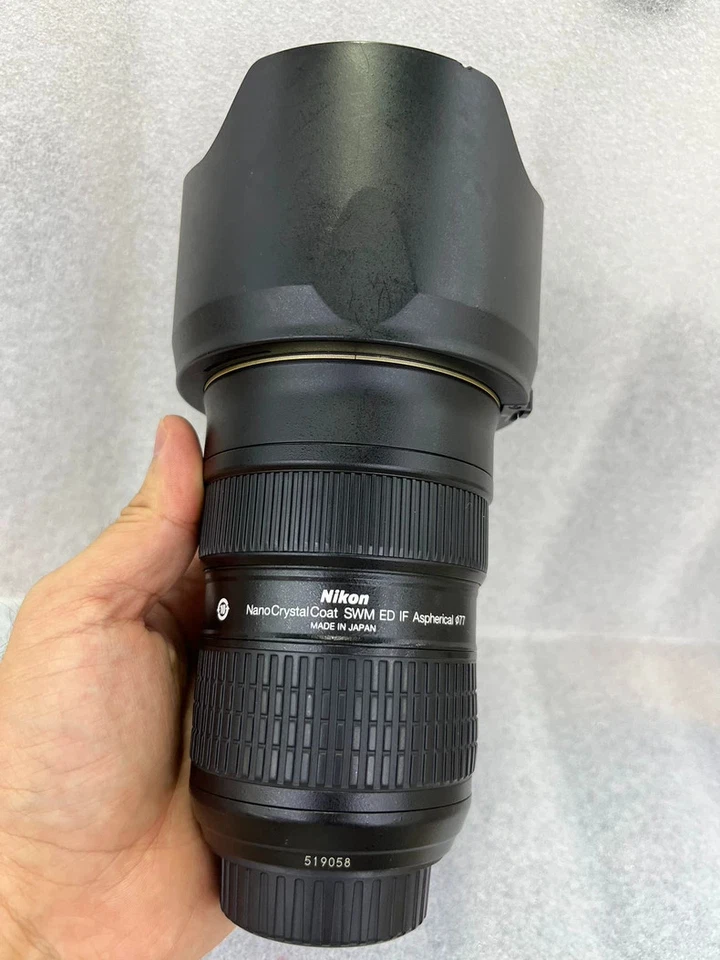 Lente Nikon 24-70mm f/2.8 G ED - AF-S Nikkor - Anel dourado zoom profissional - com capuz - Imagem 3 de 4