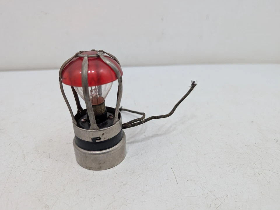 LUZ UTILITARIA 8 EN 1 VINTAGE PRINCIPIOS OCHO EN UNO LÁMPARA Accesorio - Tal cual Foto 2 de 4