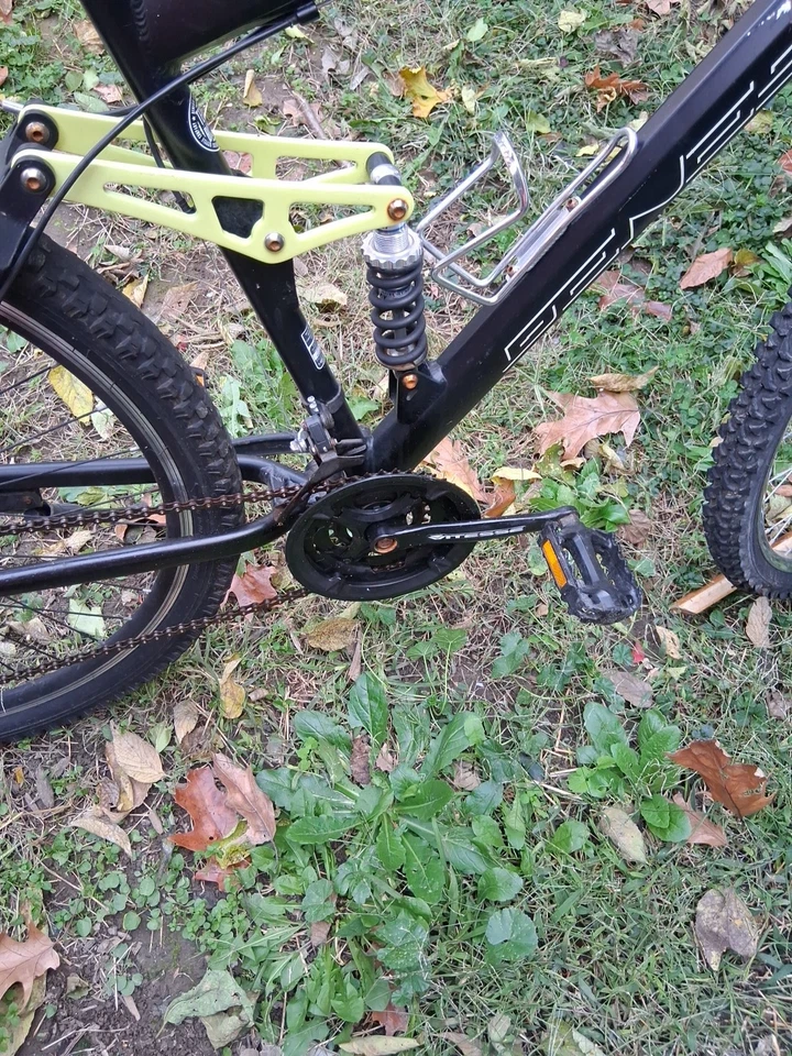 Adult Mountain Bike - Image 4 of 4