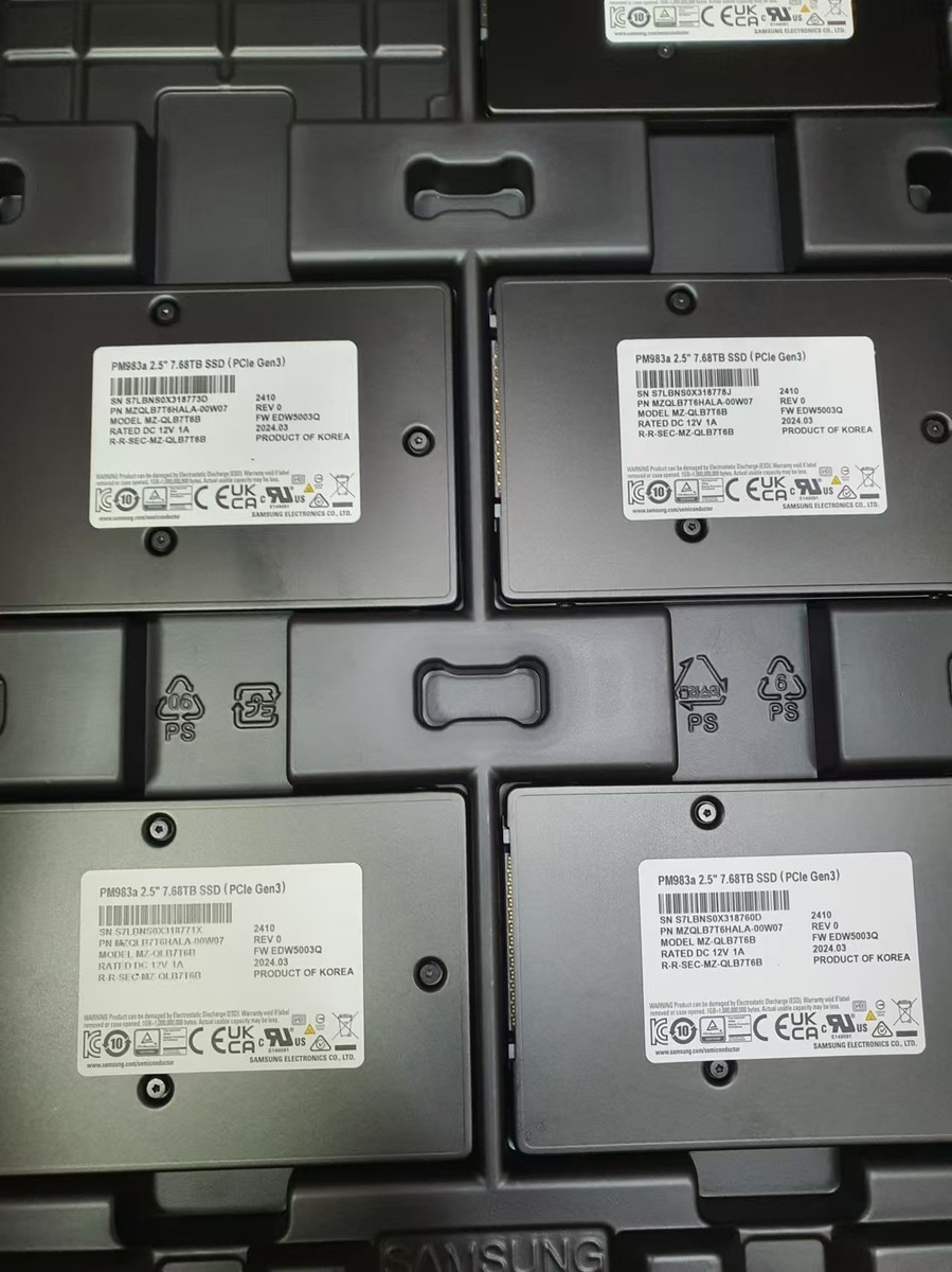 Samsung PM983a 7.68TB SSD 2.5'' PCIe NVMe U.2 MZ-QLB7T6B