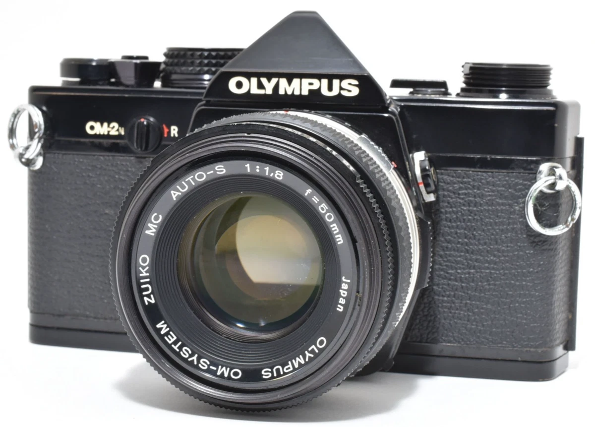 ★ OLYMPUS OM-2N BLACK + 標準レンズ 50mm ☆ OLYMPUS OM-2N BLACK + 標準レンズ 50mm 【公式通販】