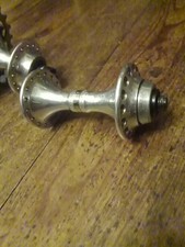 Moyeu Arrière CAMPAGNOLO Record 1034 36T 35 x 24 F - Équipements vélos Moyeu Arrière CAMPAGNOLO Record 1034 36T 35 x 24 F - Équipements vélos