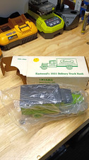 Ertl Eastwood 1931 Delivery Truck Bank Diecast Green/Black w/ Box MPN 2985