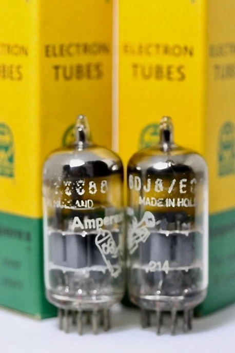 NUEVO DE LOTE 6DJ8 ECC88 6922 E88CC AMPEREX BUGLE-BOY HOLLAND TUBOS RAROS PAR EMPAREJADO 1961 Foto 2 de 4