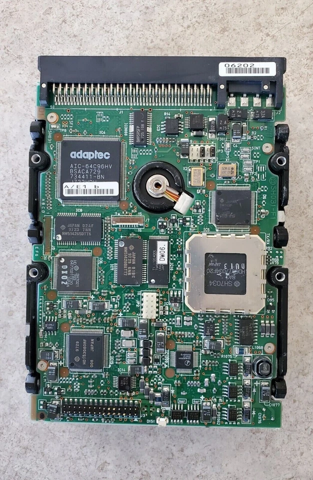 9.1GB Hitachi DK318H-91WS 3.5" HH 50 PIN SCSI Internal Hard Disk Drive - Image 3 of 3