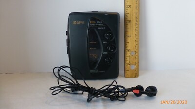 GPX Cassette Personal Stereo Earbud Head Phones 3 Band Rotary Equalizer C3039