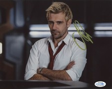 Matt Ryan Legends of Tomorrow Constantine Autographed Signed 8x10 Photo 