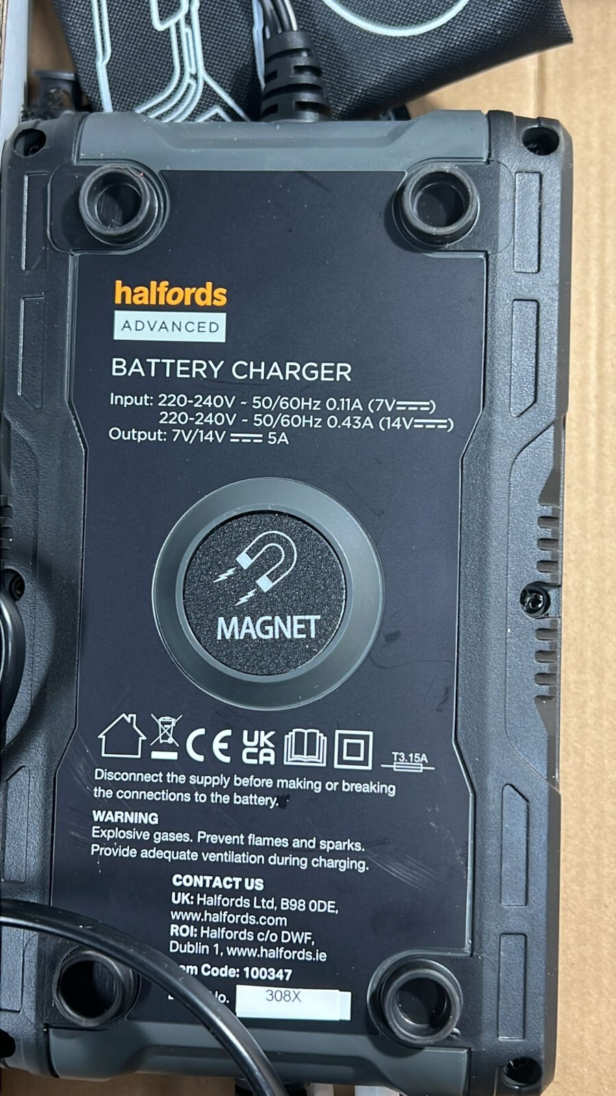 Halfords Advanced Smart Battery Charger 5Amp eBay
