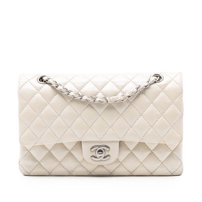 Chanel Medium Classic Caviar Double Flap Pre-Loved Schultertasche Elfenbein