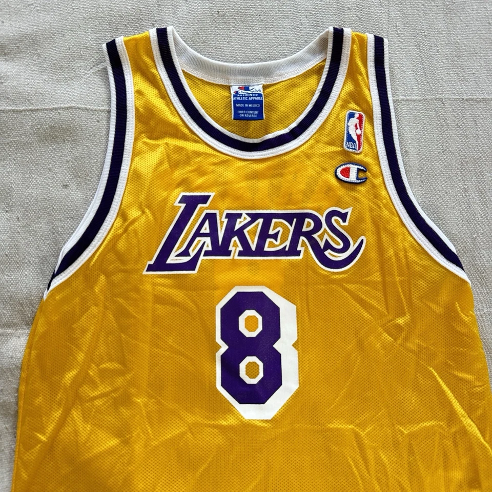 Camiseta de colección campeón de Los Angeles Lakers Kobe Bryant #8 JUVENTUD grande 14-16 usada en excelente estado Foto 2 de 4