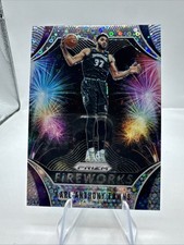 2019-20 Panini Prizm Basketball Fireworks Fast Break Karl-Anthony Towns #21 🔥