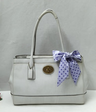 Coach White Leather Turn Lock Double Handles Zipper Closure Satchel Shoulder Bag
