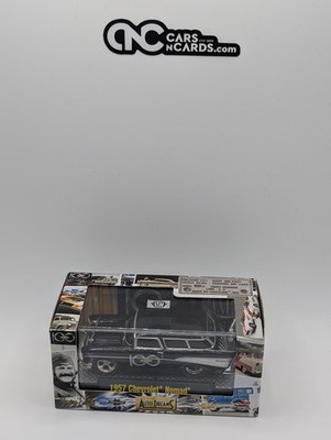 M2 Auto Dreams 100 Years Of Chevrolet 1957 Chevrolet Nomad 1:64