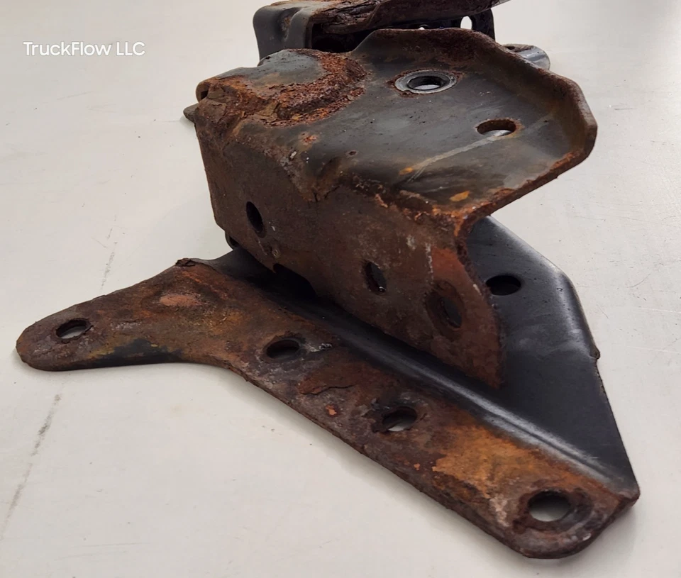 2005 - 2016 福特 F250 F350 4x4 半径控制臂支架右手 LH 对套装 — 第 4/4 张图片