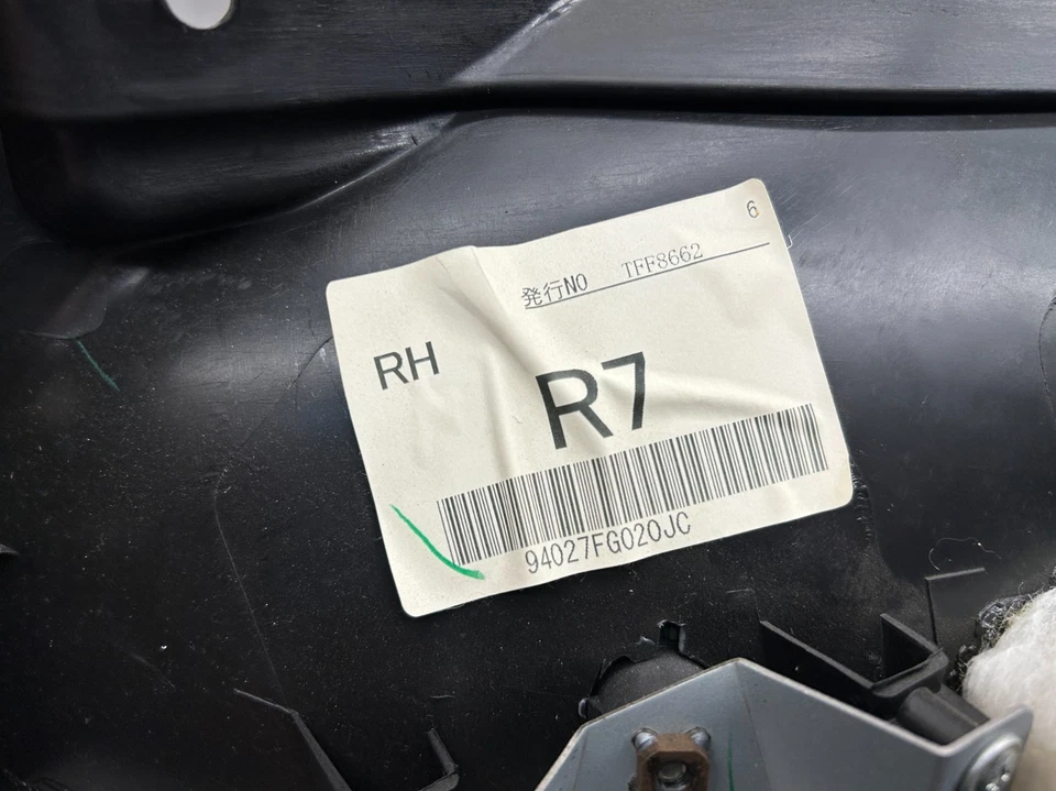 Juego de panel de moldura interior maletero trasero Subaru Impreza WRX STI 2008-2014 hatchback Foto 4 de 4