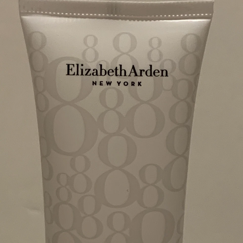 Crema hidratante intensiva de manos Elizabeth Arden ocho horas tratamiento 4/1 oz Foto 4 de 4