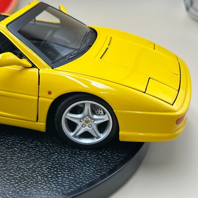 Hot Wheels Elite 1/18 Ferrari F355 spider yellow BLY35 diecast