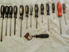 Snap-on Screwdriver Lot 19 Pieces Assorted  - Black Red Handle Chisel Holder