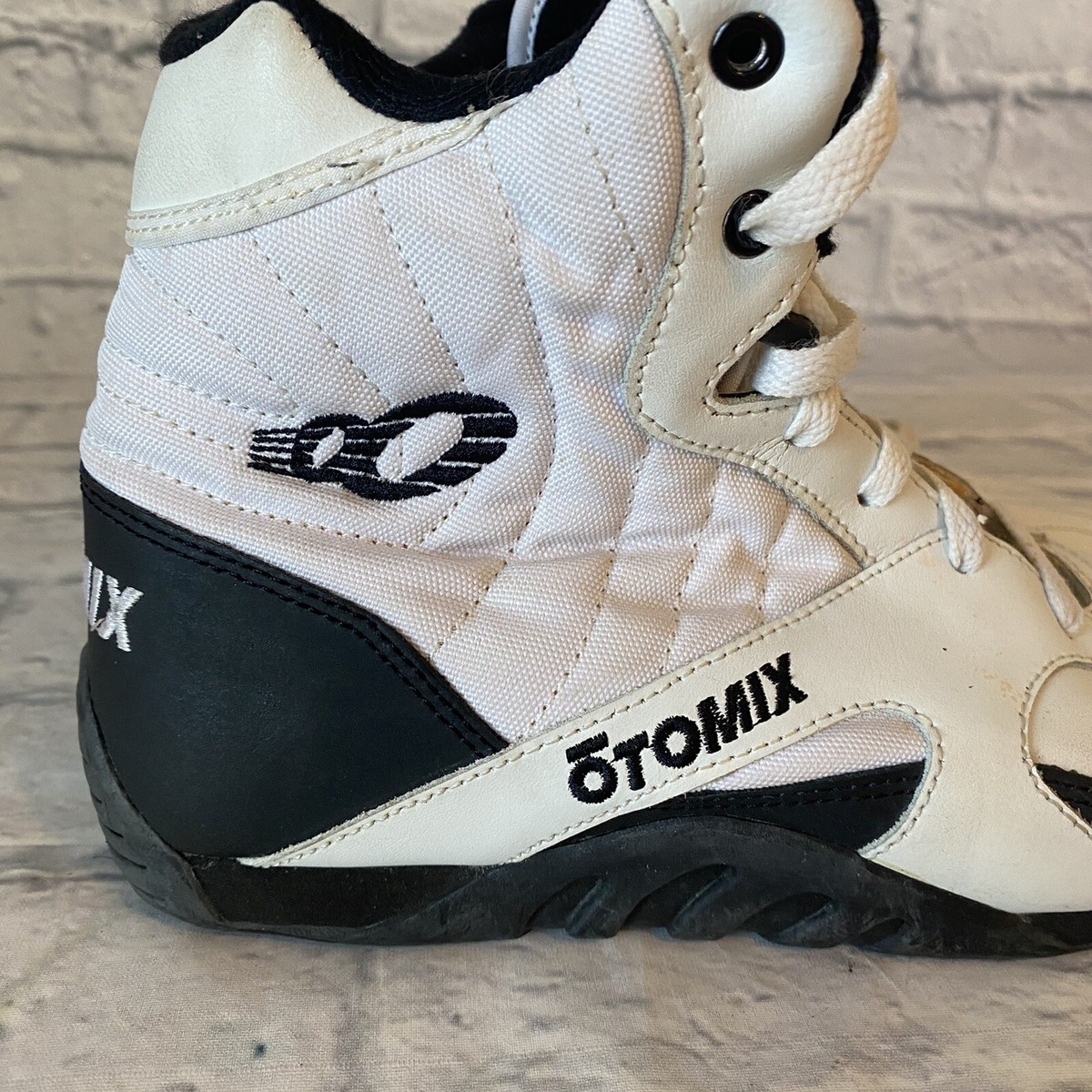 Otomix トレーニングシューズ ホワイト Amazon.com | Otomix Men's Original Lite Martial Arts Karate