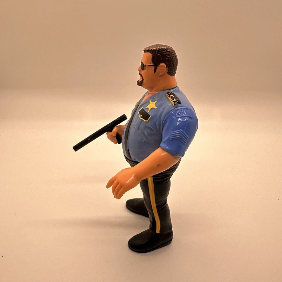 Figura de acción de colección Big Boss Man 100 % completa WWF WWE Wrestling 1990 Foto 2 de 4