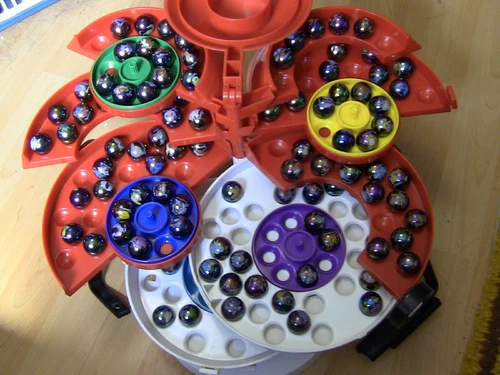 pokemon marbles 1998 original fantastic condition. Holo effect glass