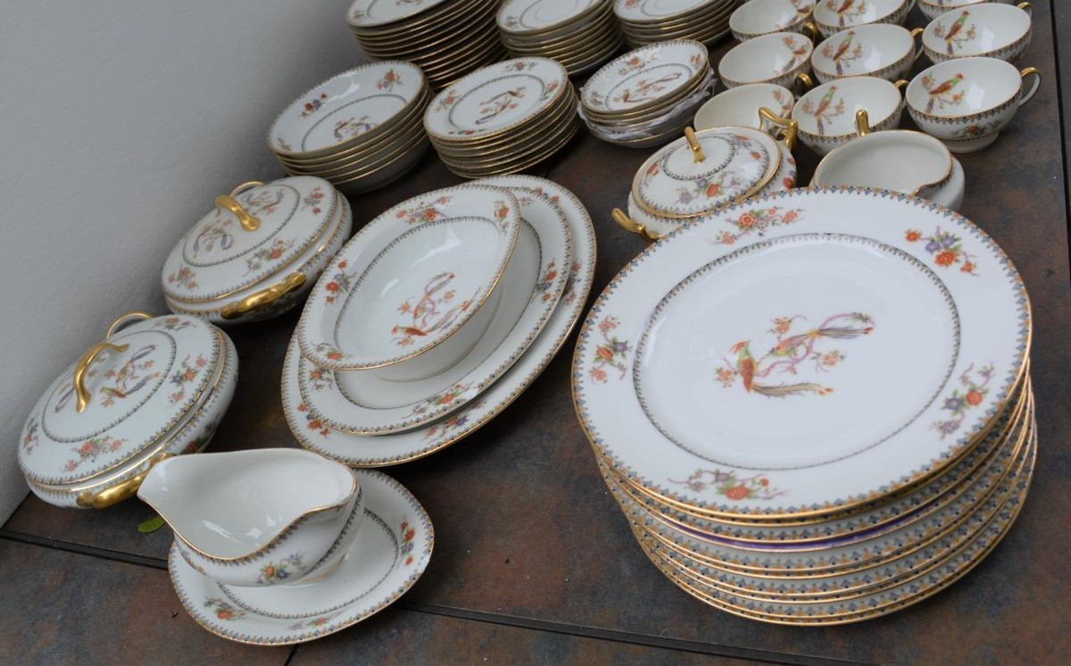 Antique ELITE LIMOGES France BIRD of PARADISE Pattern 9 7/8
