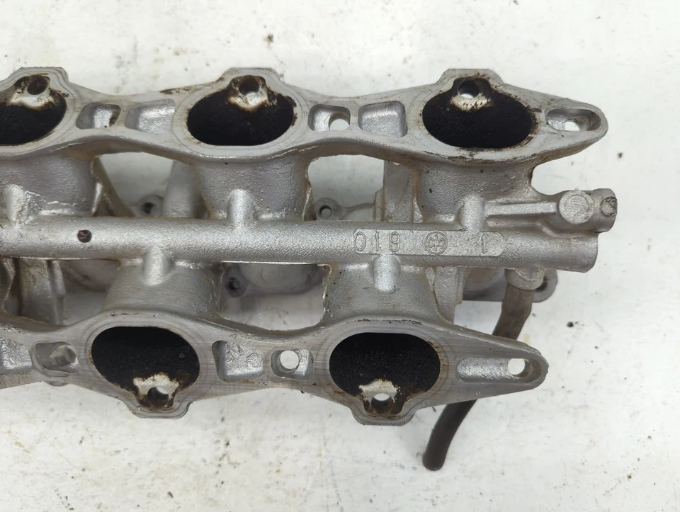 Colector de admisión de aire Mitsubishi Galant 2004-2012 DZ78Y Foto 3 de 4