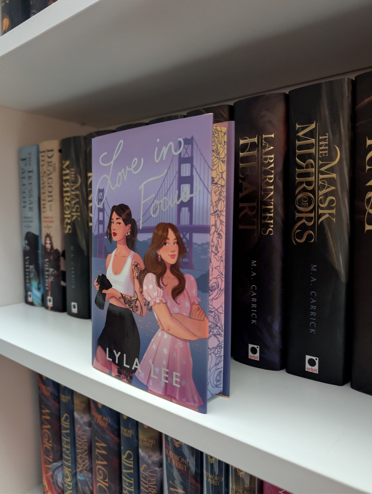 Illumicrate / Afterlight Signed Exclusive - Love In Focus By Lyla Lee