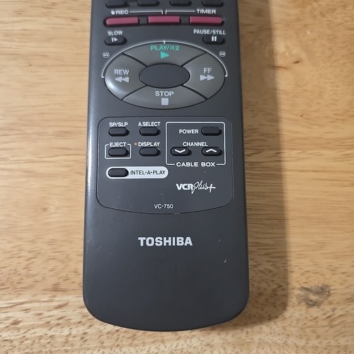 Telecomando videoregistratore Toshiba VC-750 testato e funzionante - Foto 3 di 5