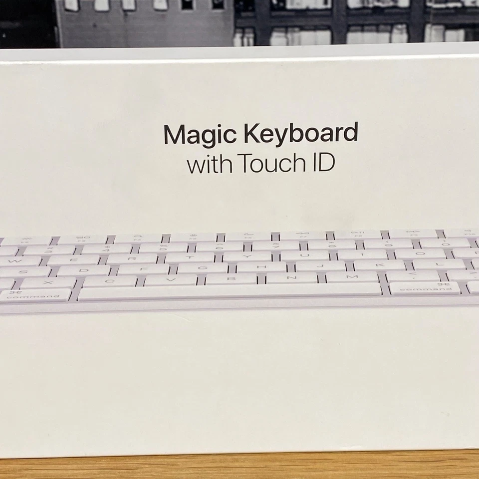 Apple Magic Keyboard Touch ID (USB–C) International English White Original - Image 3 of 4