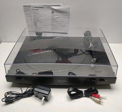 Audio-Technica AT-LP3XBT Automatic Belt Drive Plattenspieler - Schwarz