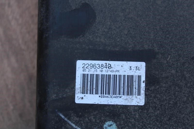 2015 2016 2017 2018 CADILLAC ESCALADE ESV FUEL VAPOR CHARCOAL CANISTER 22963840 - Image 3 of 4