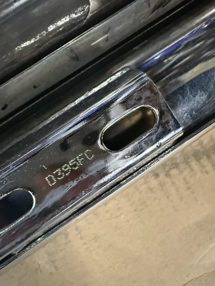 Vance & Hines Big Shots Staggered Exhaust System Chrome Harley Davidson Dyna - Image 3 of 3