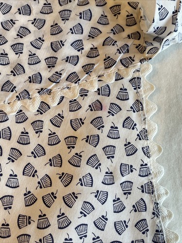 Vtg Mid Century Half Apron Cupcakes Envelope Pocket Handmade Cotton Scalloped - Picture 5 of 9