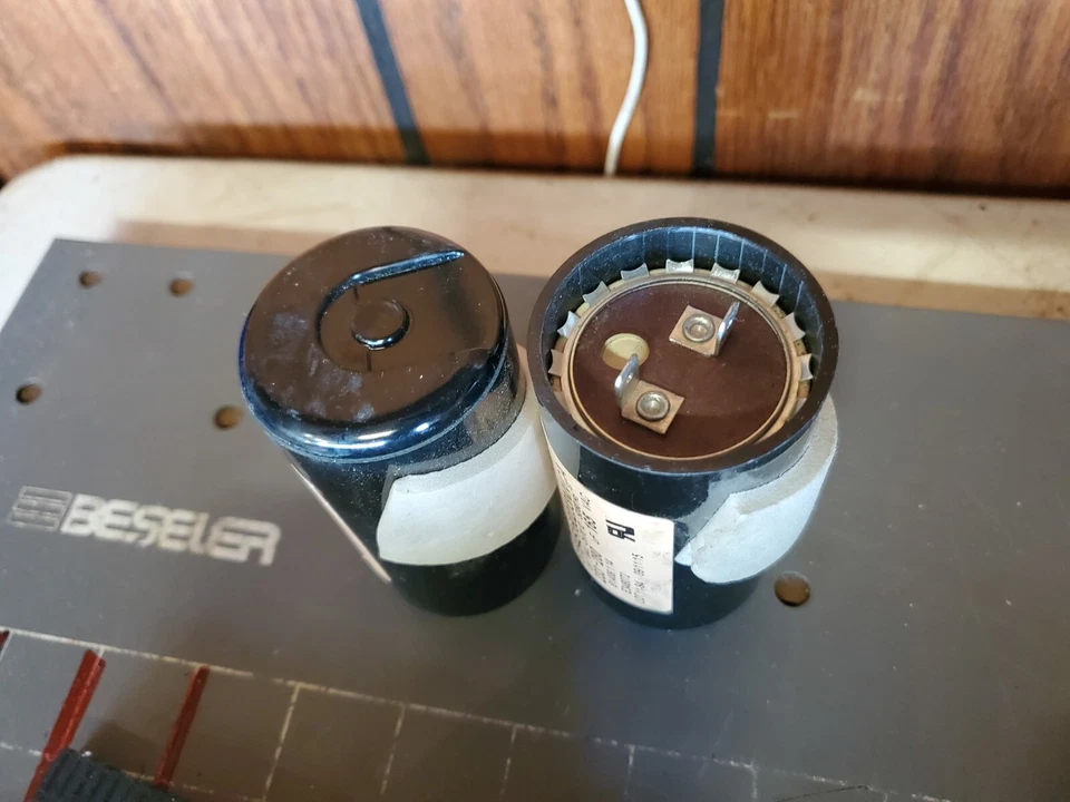 NGM Capacitor, 61B4S160233NNCA, 233-280uf, 165vac (Lot of 2) - Image 3 of 4