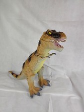 dinosaur fingerling toys r us