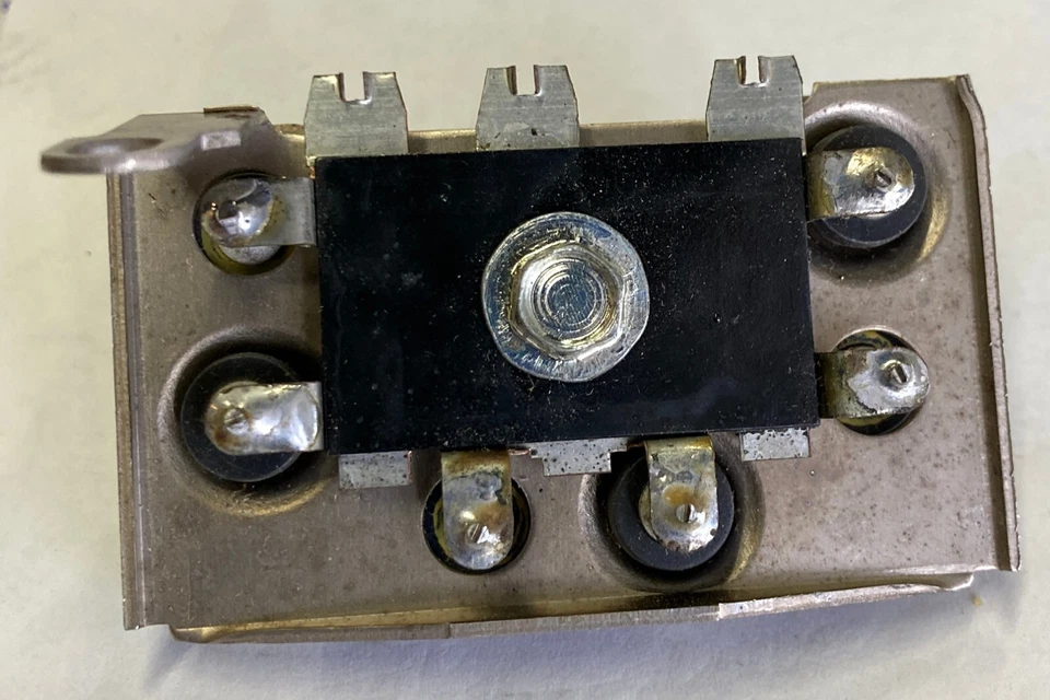 Rectificador alternador Isuzu, Nissan/Datsun #182-0004 Foto 4 de 4