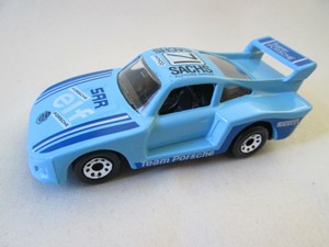 1983 matchbox racing porsche 935