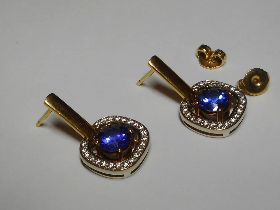 Pendientes colgantes Jean-Francois Albert de diamantes brillantes redondos de 18 quilates de tanzanita Foto 2 de 4