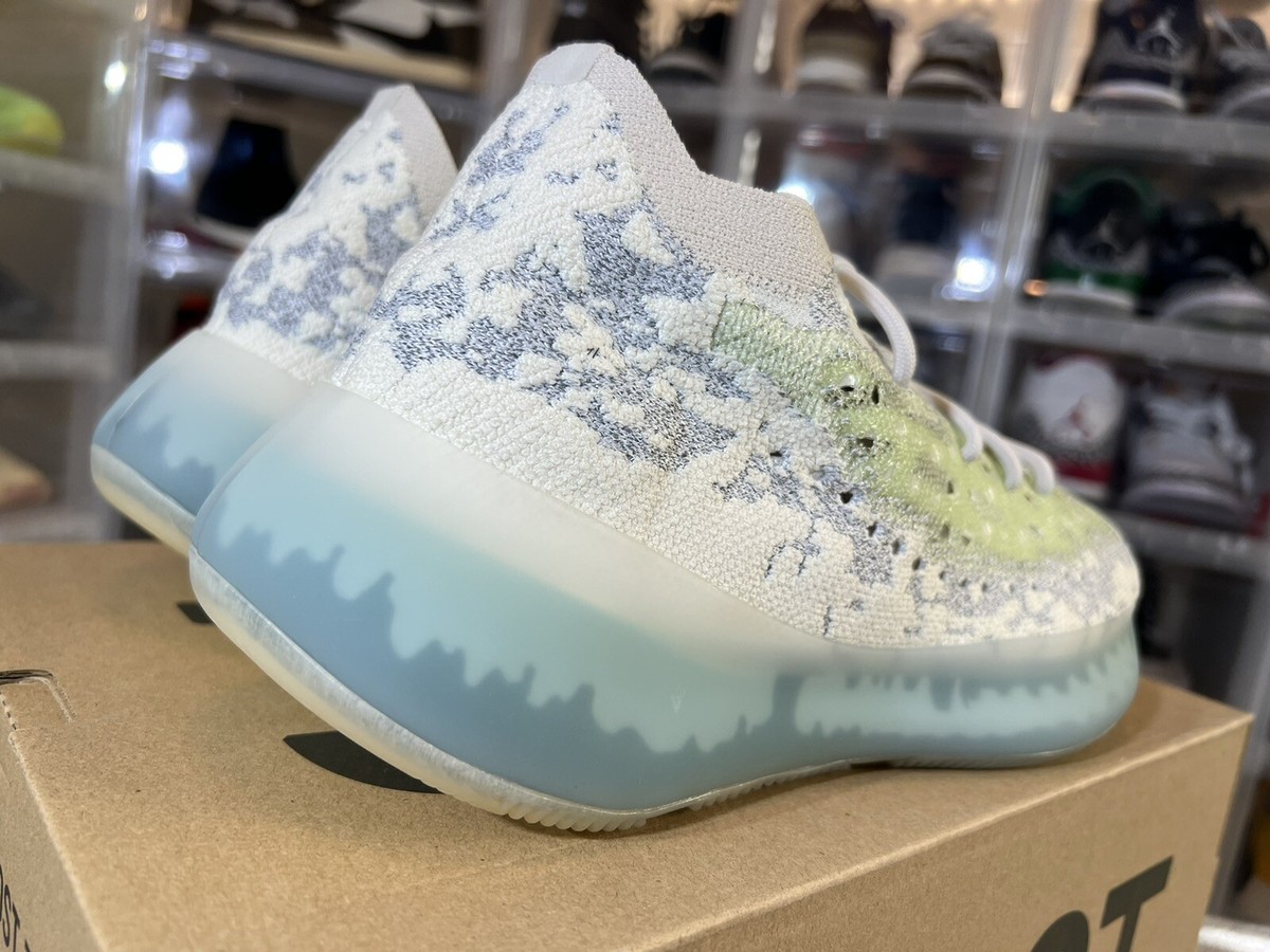 新品未使用adidas YeezyBoost 350 oxfordtan28cm adidas Yeezy Boost 350 Oxford Tan Men's - AQ2661 - US