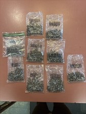 French Natural Tacks 900 Pieces