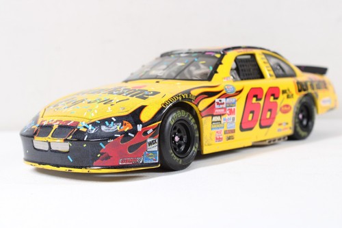 JAMIE MCMURRAY 2004 ACTION #66 DARLINGTON WIN DURAFLAME DODGE /1,366 MADE XRARE! - Picture 3 of 19